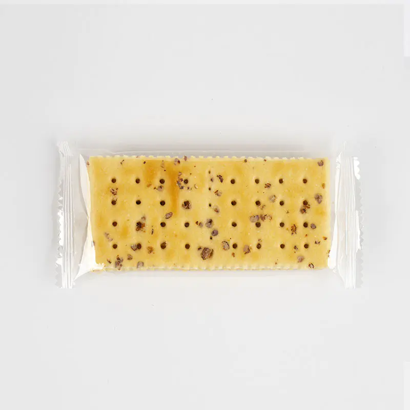 Bolachas de refrigerante com presunto trufado preto